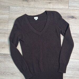 Caslon Rich Chocolate Cashmere V-Neck Sweater
